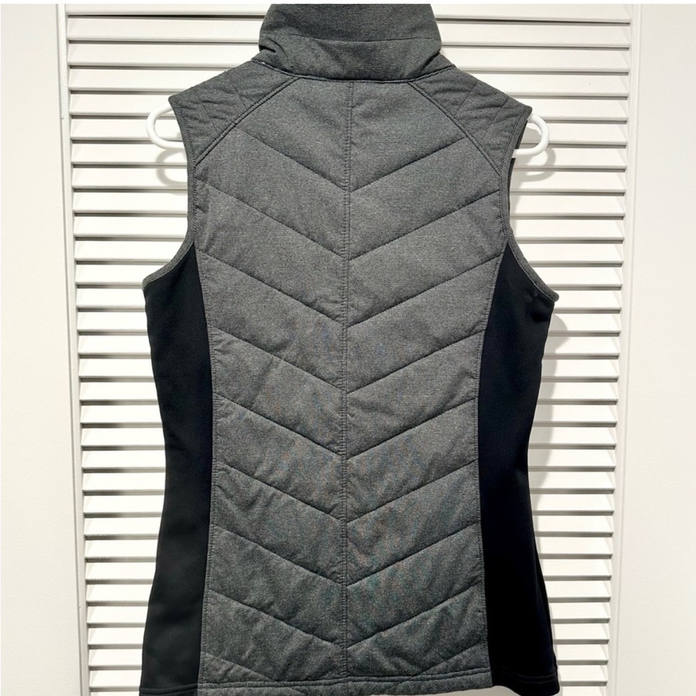 Columbia Woman's Dandi Camp II Vest - Picture 3 of 11